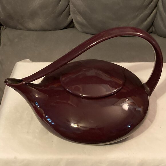 Judith Weber Swirl Handle Mulberry/Burgundy Classic Porcelain Tea Pot-Signed-EUC - Picture 11 of 11